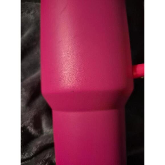 Stanley Fuchia colored mug - Picture 7 of 7